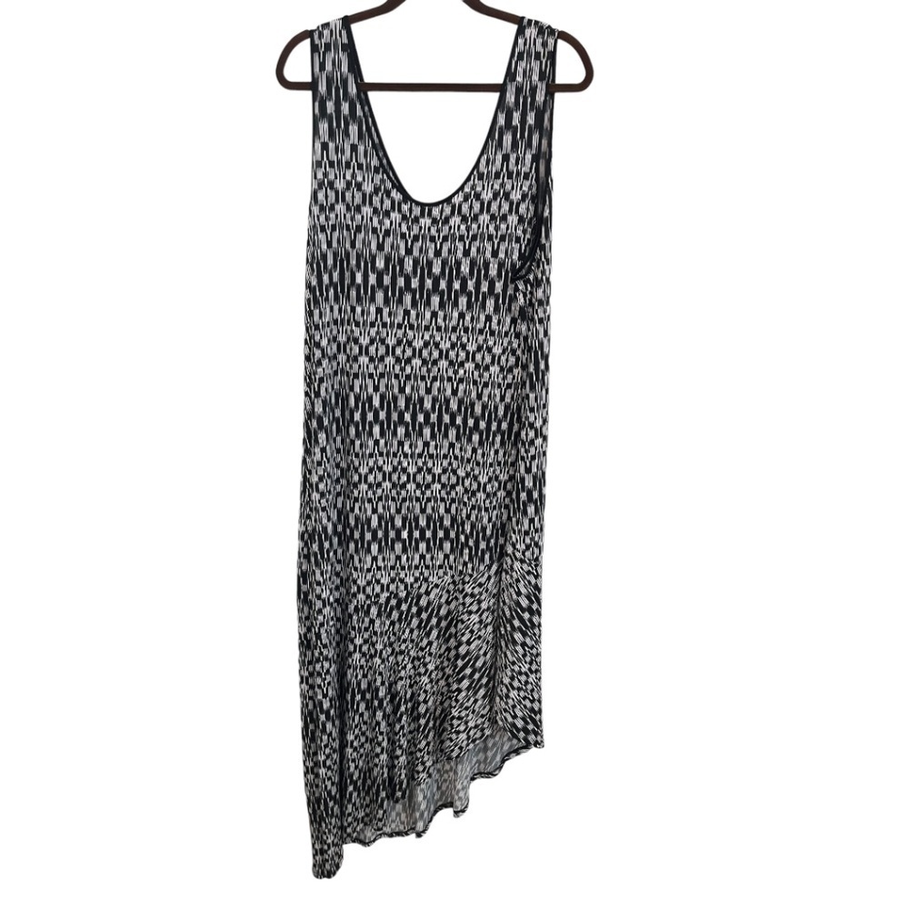 Lucy Diamonds Plus Size Black White Maxi Asymmetrical Hem Dress Size 3X